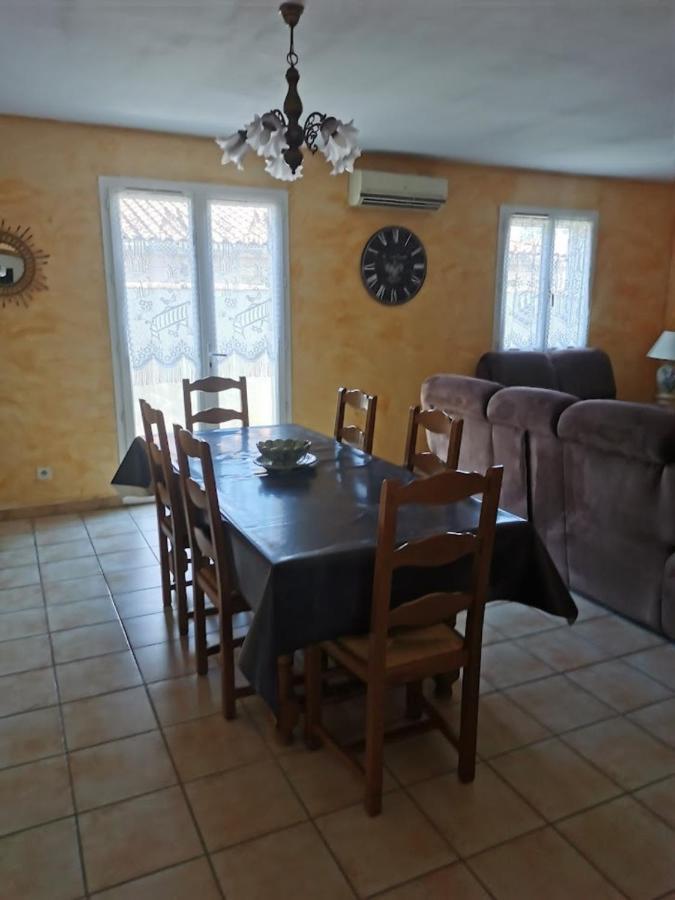 Belle villa de 90m2 au calme avec jardin et parking à 10 mn de la mer en voiture Fos-sur-Mer Exterior foto